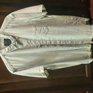 Bershka size L means button down short sleeve short